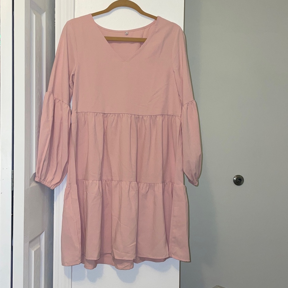 NWOT Elegant Pink Tiered Dress